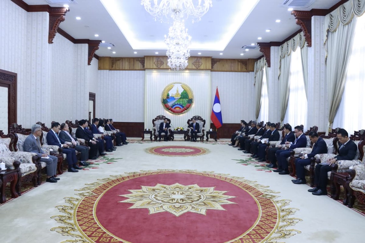 ສະຫາຍ ສອນໄຊ ສພນດອນ ຕອນຮບຄະນະຜແທນຫວຽດນາມ - image 2