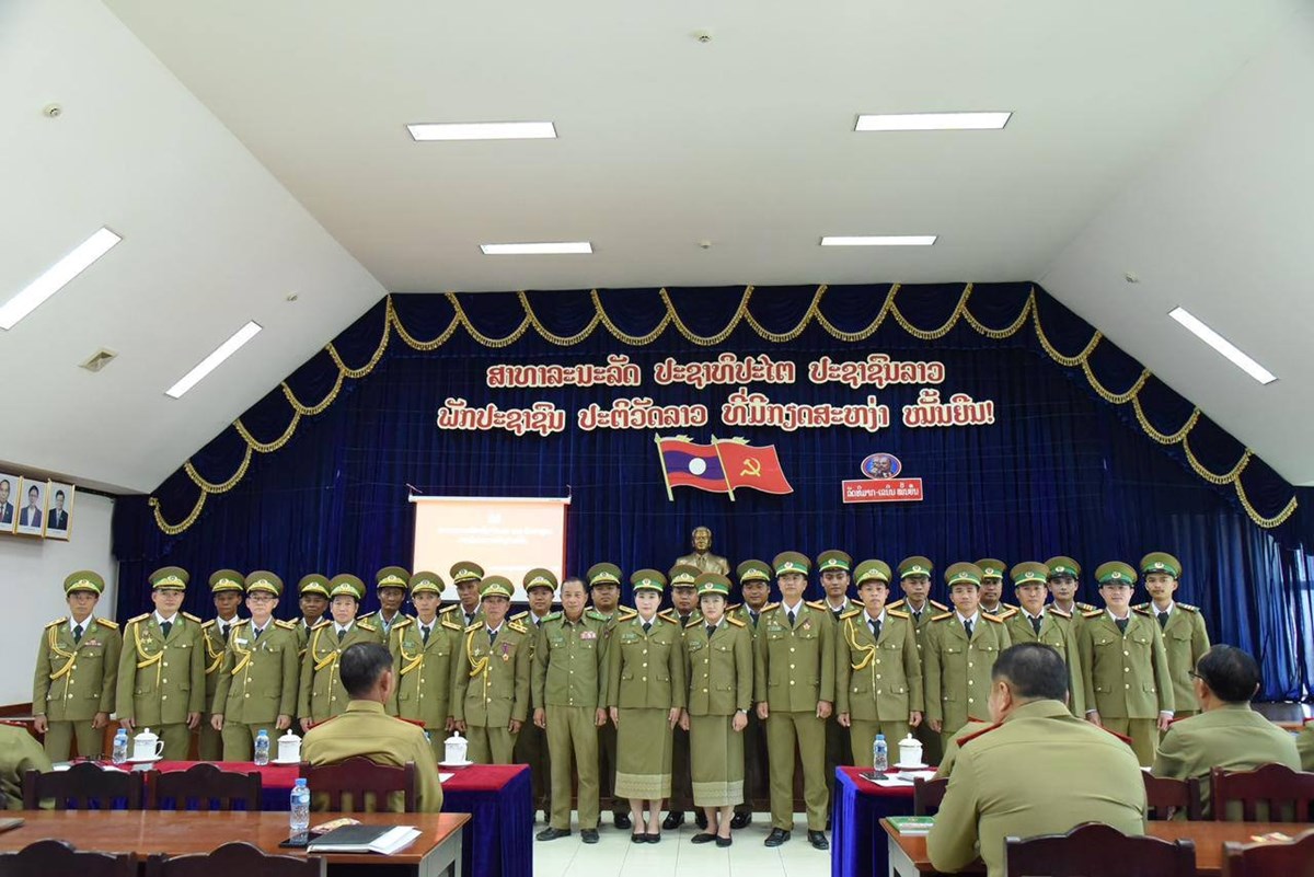 ກອງບນຊາການປອງກນທຕງເລອນຊນໃຫນາຍ ແລະ ພນຕຳຫວດ - image 3