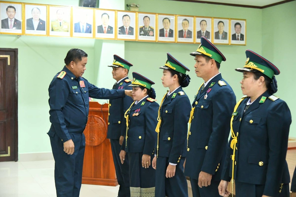 ກອງບນຊາການປອງກນສນກາງ ປະກາດເລອນຊນໃຫນາຍ ແລະ ພນຕາຫວດ - image 3