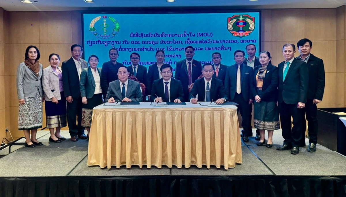 2 ພາກສວນລງນາມ ວຽກງານກນ ແລະ ຄວບຄມພະຍາດຕດຕ - image 1