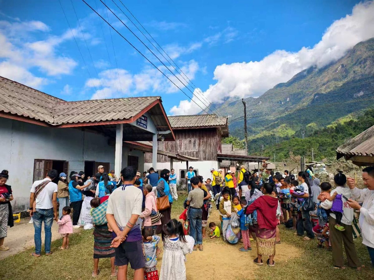 ເສອຜາຫາຍລານຊດ, ສາຍພແລະສາຍນຳຄສກຂພຍານ: ປດສາກລງຢາງຈບງາມສຳລບໂຄງການ “ໜງແລວທາງໜງເສນທາງ, ໂຄງການບລຈາກເສອຜາໜງລານຊດ” ຢສປປລາວ - image 5