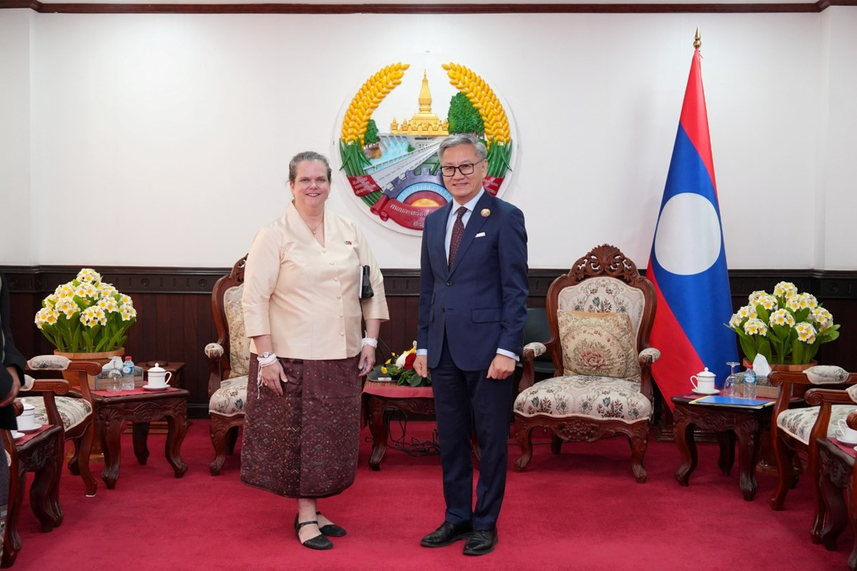 ທານ ທອງສະຫວນ ພມວຫານ ຕອນຮບເອກອກຄະລດຖະທດ ສະຫະລດ ອາເມຣກາ - image 1