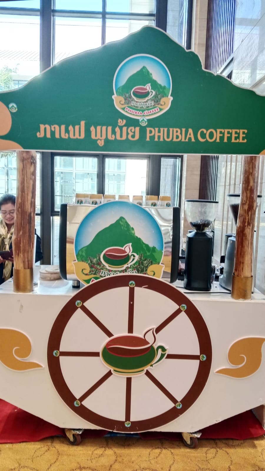 ບລສດ ກາເຟພເບຍ ເອາໃຈໃສຊວຍເຫອສງຄມດວຍດຕະຫອດມາ - image 1