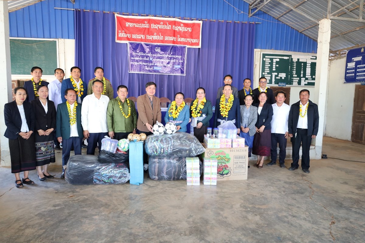 ສສຊ ແລະ ສສຂ ລງເຄອນໄຫວພບປະຜມສດເລອກຕງ ຢເມອງໄຊພທອງ - image 2