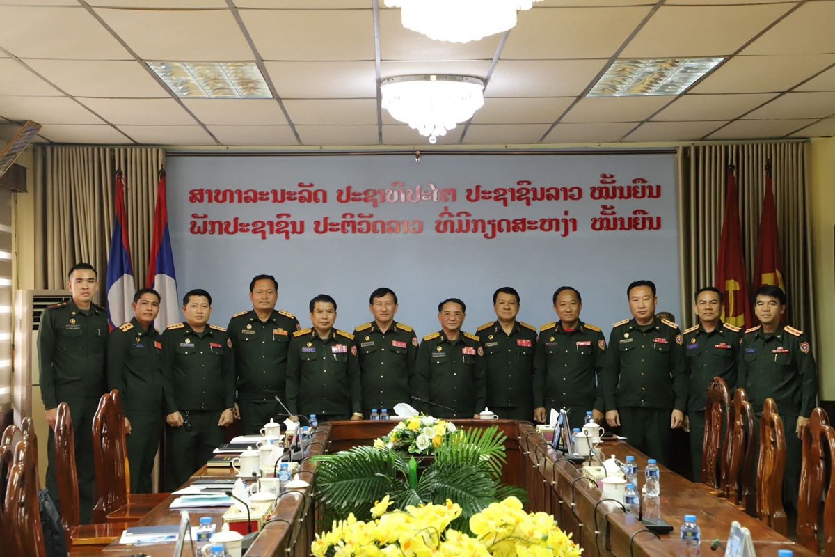 ຫາລ ການທຽບຊນ- ຂນເງນເດອນ ແລະ ເຄອງອປະໂພກໃຫຄອາສາທເຂາມາເປນທະຫານ - image 2