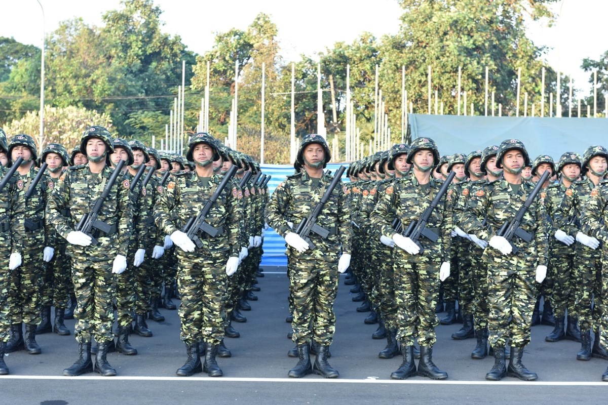 ປດລບຫອນຕ, ບນທອນກາລງຂອງສດຕ ສາງເງອນໄຂໃຫເຫາຮບອນໆ ບກຕດບສນສດຕ - image 1