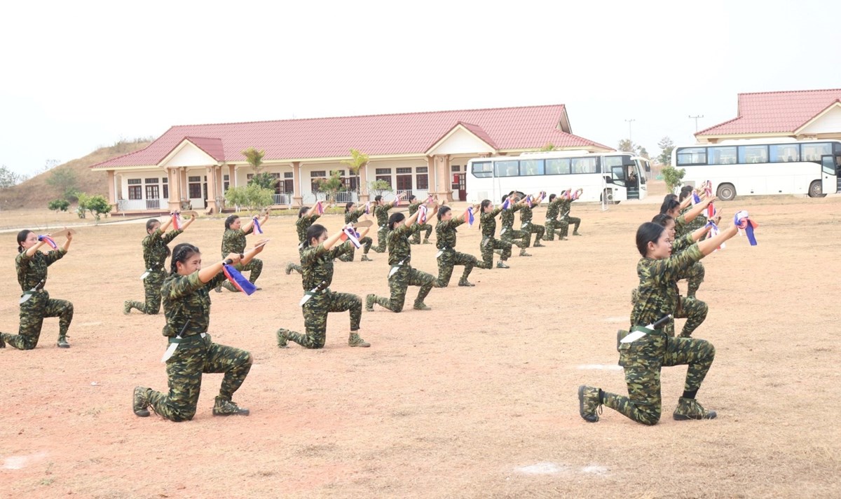 ປດລບຫອນຕ, ບນທອນກາລງຂອງສດຕ ສາງເງອນໄຂໃຫເຫາຮບອນໆ ບກຕດບສນສດຕ - image 2