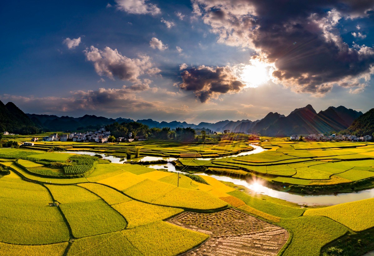 ຍດທະສາດການພດທະນາຊນນະບດໃຫຈະເລນຮງເຮອງຂອງຈນຈະເປນບດຮຽນທເປນປະໂຫຍດໃຫແກປະເທດກຳລງພດທະນາ - image 1