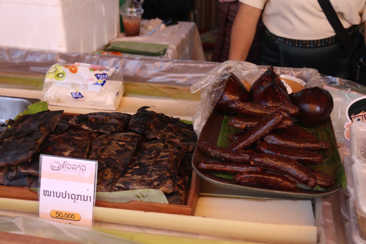 ພາກພູມໃຈ ແນະນໍາໜາບປານ້ອຍໃນງານເທດສະການອາຫານລາວ image 1 ພາກພມໃຈ ແນະນາໜາບປານອຍໃນງານເທດສະການອາຫານລາວ - image 1