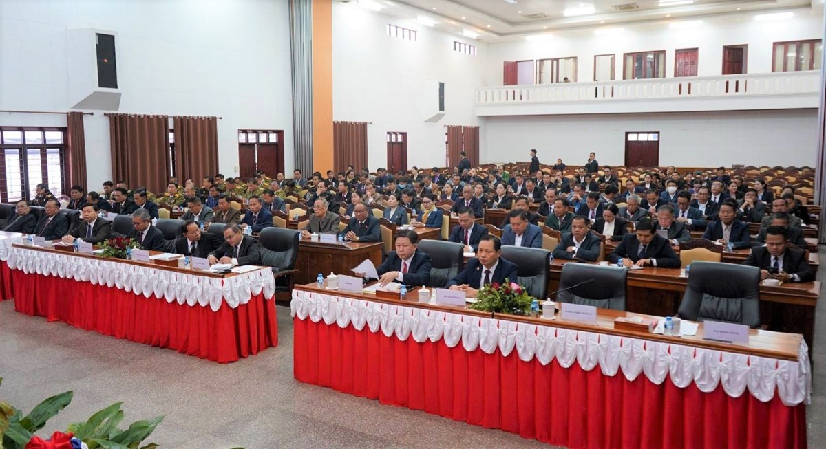 ສະຫາຍ ພົນໂທ ຄໍາກິ່ງ ຜຸຍຫຼ້າມະນີວົງ ໄດ້ຮັບການແຕ່ງຕັ້ງເປັນເລຂາພັກແຂວງຫຼວງນ້ຳທາ image 1 ສະຫາຍ ພນໂທ ຄາກງ ຜຍຫາມະນວງ ໄດຮບການແຕງຕງເປນເລຂາພກແຂວງຫວງນຳທາ - image 1