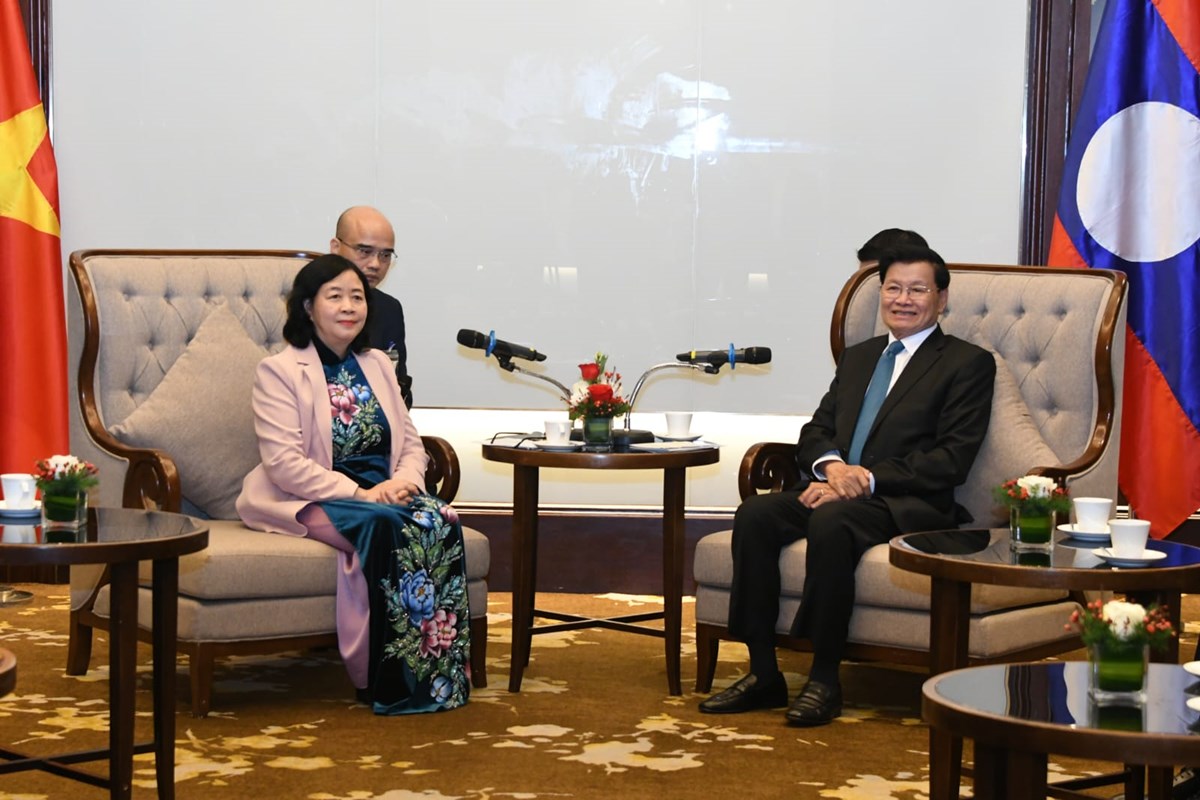 ເລຂາທການໃຫຍ ປະທານປະເທດລາວ ສບຕເຄອນໄຫວຢຽມຢາມລດຖະກດ ຢ ຫວຽດນາມ - image 4