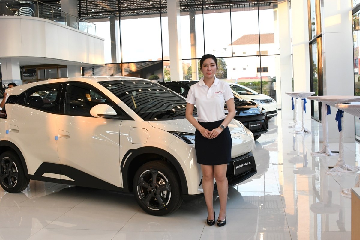 ເປີດຫ້ອງຂາຍລົດ ຮາໂມນີໄອຄາ ບີວາຍດີ image 1 ເປດຫອງຂາຍລດ ຮາໂມນໄອຄາ ບວາຍດ - image 1