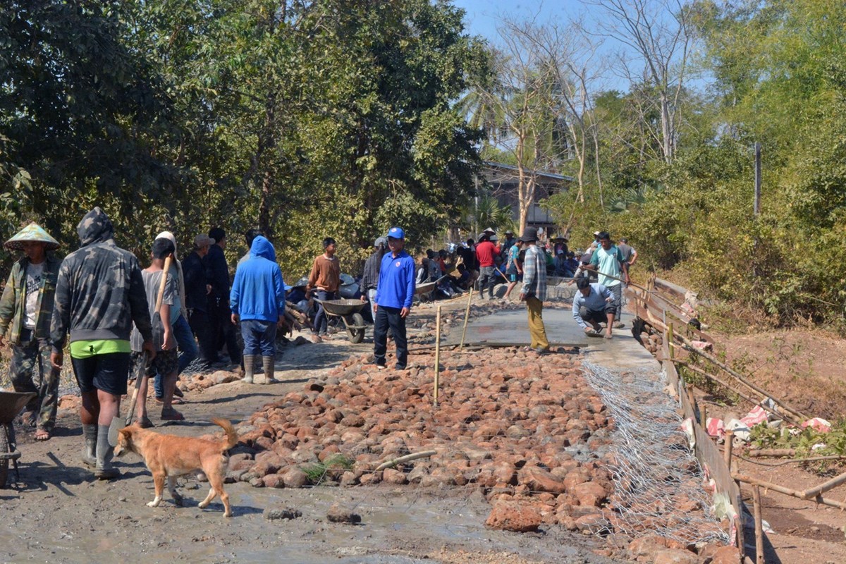 ບານນາທານກວຍ ເປດຂະບວນການກສາງທາງເບຕງເຂາບານ ໄລຍະທຳອດ - image 3