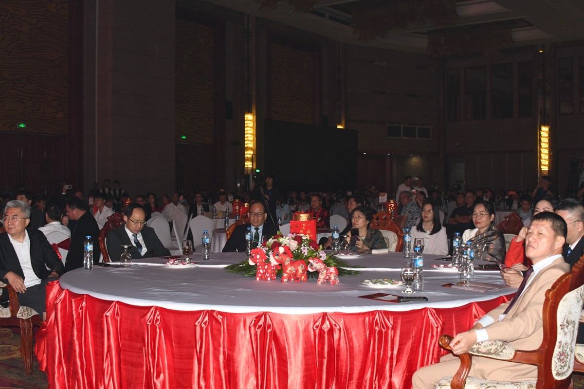 ລາວ-ຈນ ສະແດງສລະປະວນນະຄະດສະຫອງບນປໃໝຈນປ 2026 - image 2