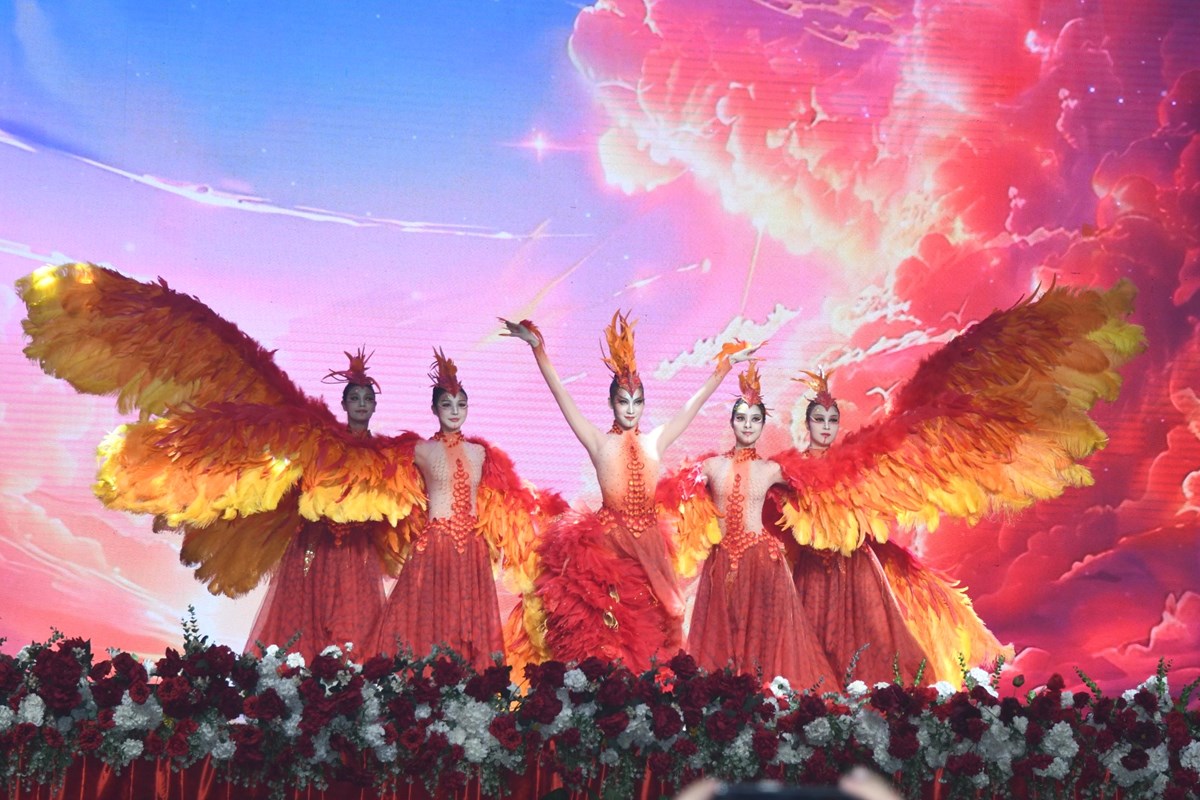 ລາວ-ຈນ ສະແດງສລະປະວນນະຄະດສະຫອງບນປໃໝຈນປ 2026 - image 4