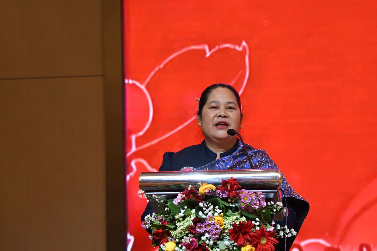 ງານການກສນຮວມມລາວ-ຈນ "ຄວາມຫວງໃໝຫວງໃຍຜດອຍໂອກາດ" - image 1