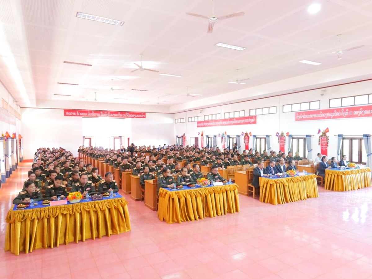 ຄະນະຜສະໝກເລອກຕງ ສສຊ ເຂດເລອກຕງທ 15 ແຂວງຈຳປາສກພບປະຜມສດເລອກຕງຢກອງພນໃຫຍທະຫານຮາບ 502 - image 1