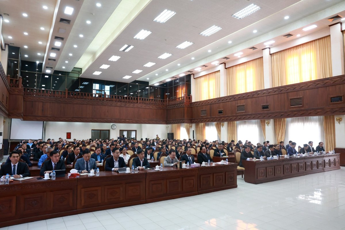 ຫສນຍ ຈດພທປະກາດການນຳຂນສງ ອອກພກການ-ຮບອດໜນບຳນານ - image 1