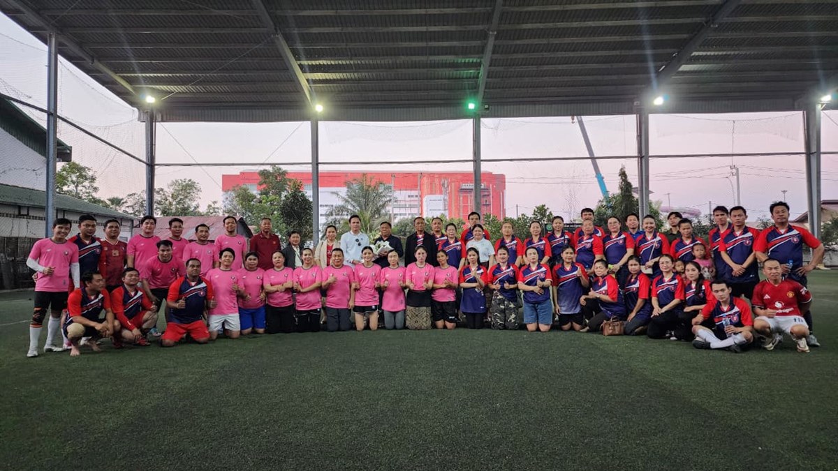 ວາລະສານອະລຸນໃໝ່ ແລະ ໂຮງພິມແຫ່ງລັດ ຈັດກິດຈະກໍາແຂ່ງຂັນກິລາບານເຕະມິດຕະພາບ image 3 ວາລະສານອະລນໃໝ ແລະ ໂຮງພມແຫງລດ ຈດກດຈະກາແຂງຂນກລາບານເຕະມດຕະພາບ - image 3