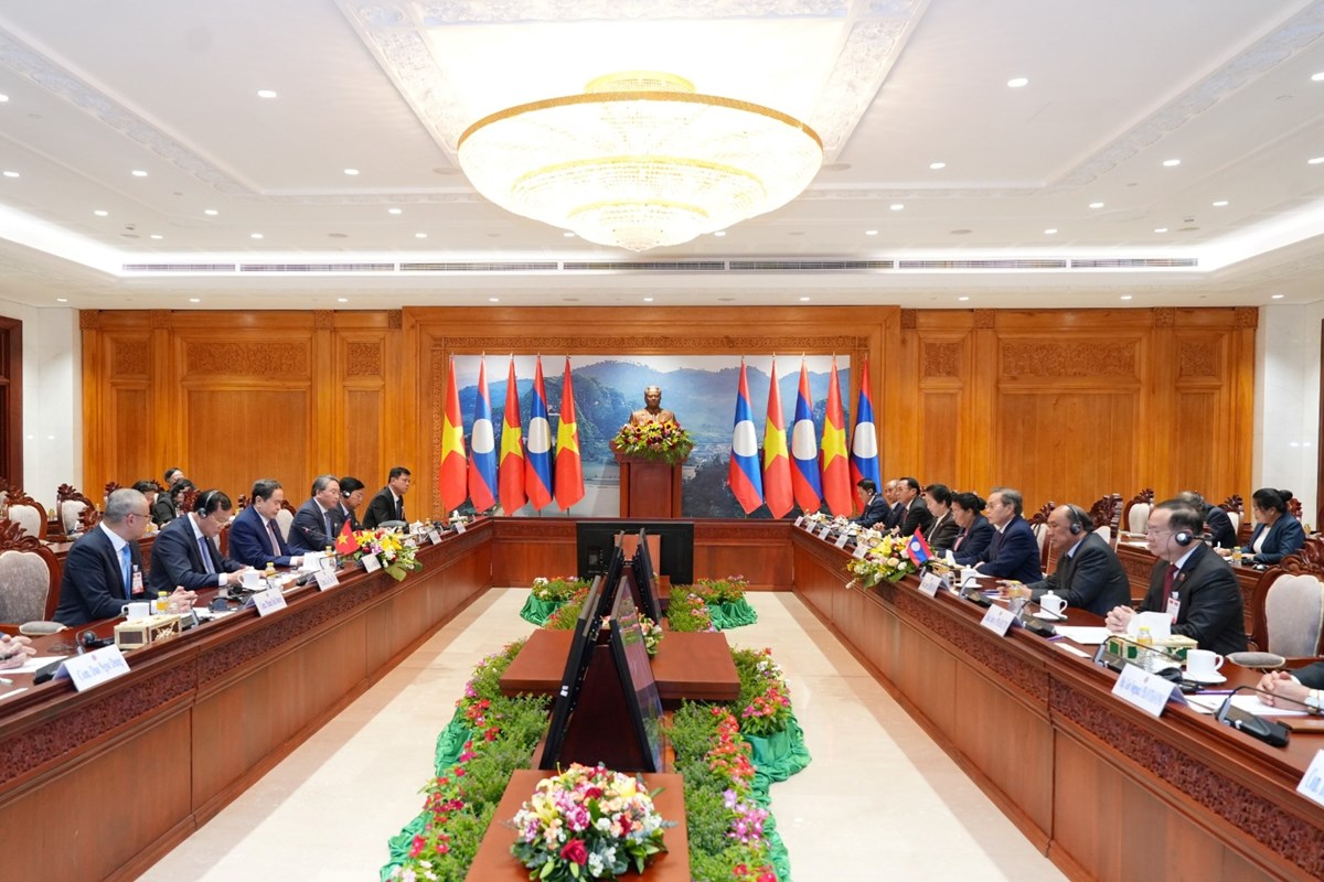 ການຮ່ວມມືລະຫວ່າງສະພາແຫ່ງຊາດລາວ-ຫວຽດນາມ ມຸ່ງໄປສູ່ການເປັນຫຸ້ນສ່ວນຍຸດທະສາດໃນໄລຍະໃໝ່ image 1 ການຮວມມລະຫວາງສະພາແຫງຊາດລາວ-ຫວຽດນາມ ມງໄປສການເປນຫນສວນຍດທະສາດໃນໄລຍະໃໝ - image 1