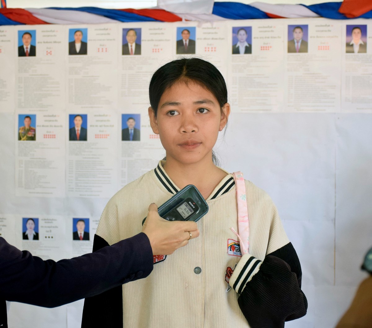 ຜູ້ມີສິດປ່ອນບັດເລືອກຕັ້ງບ້ານຄຽງຕັງແລ, ບ້ານຂົວເສັດ ຕື່ນຕົວສູງເປັນເຈົ້າໃນການໄປໃຊ້ສິດເລືອກຕັ້ງ image 1 ຜມສດປອນບດເລອກຕງບານຄຽງຕງແລ, ບານຂວເສດ ຕນຕວສງເປນເຈາໃນການໄປໃຊສດເລອກຕງ - image 1