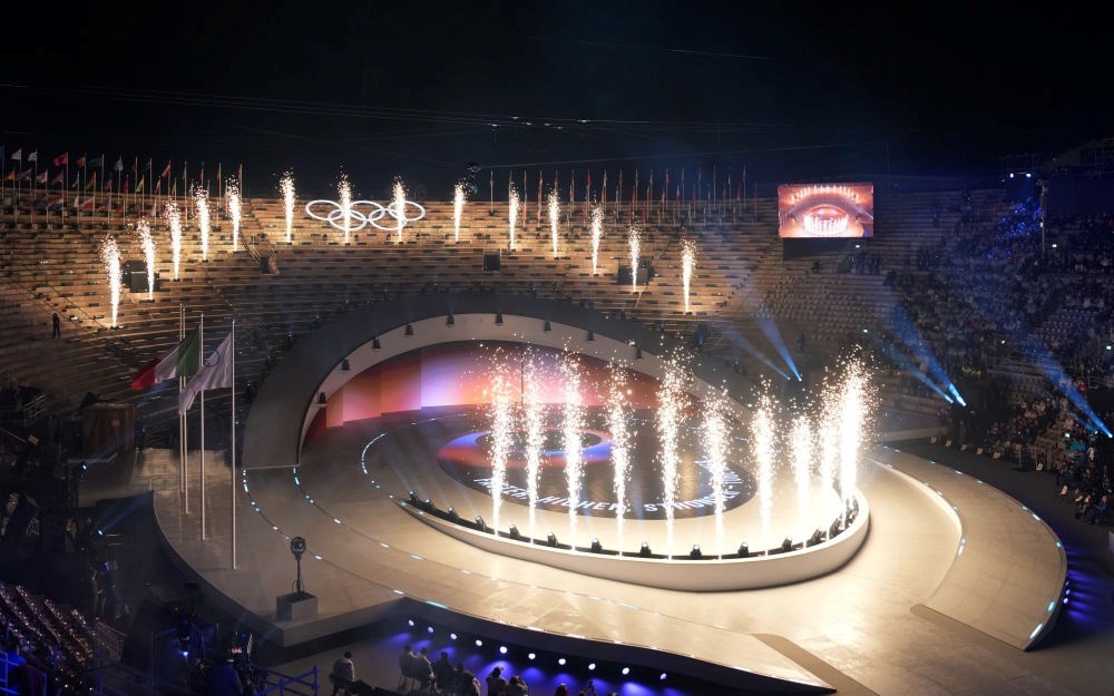 ປດງານກລາໂອແລມປກລະດໜາວຄງທ 25 - image 2