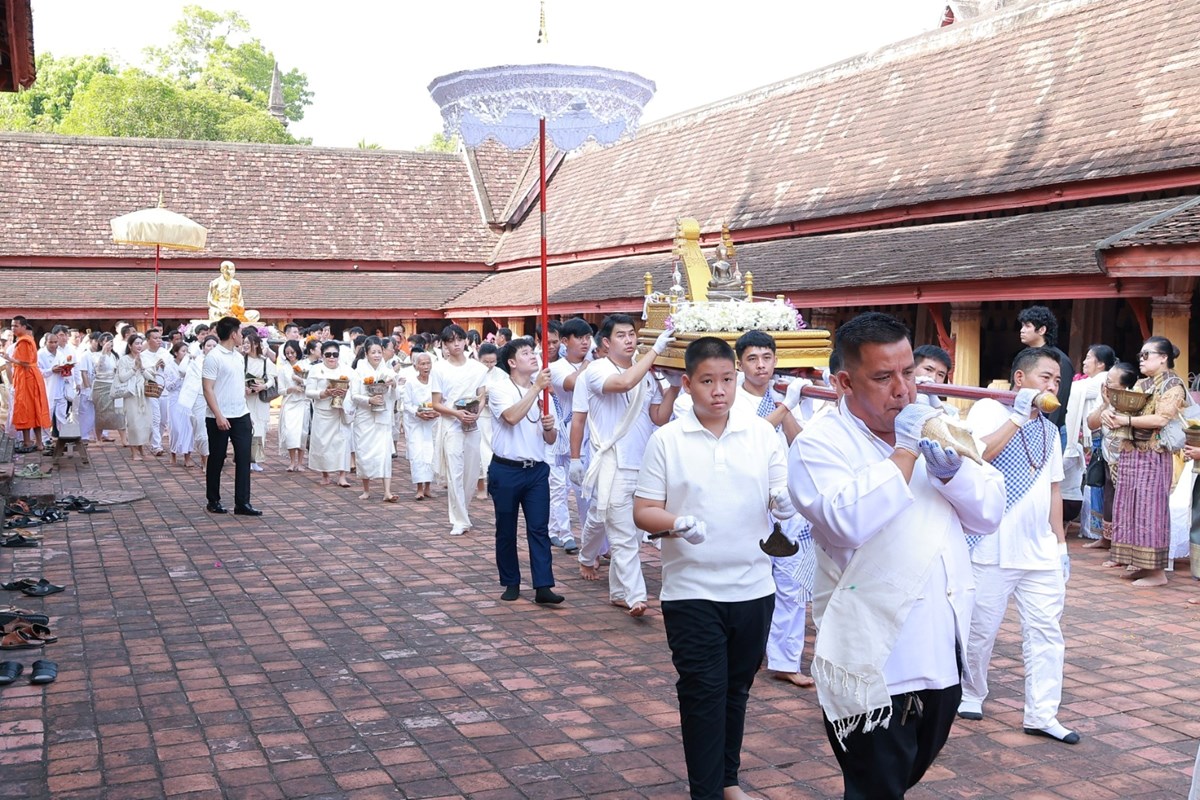 ເຮັດບຸນຄົບຮອບ 88 ປີພະອາຈານໃຫຍ່ມະຫາເວດມະເສໄນ image 2 ເຮດບນຄບຮອບ 88 ປພະອາຈານໃຫຍມະຫາເວດມະເສໄນ - image 2