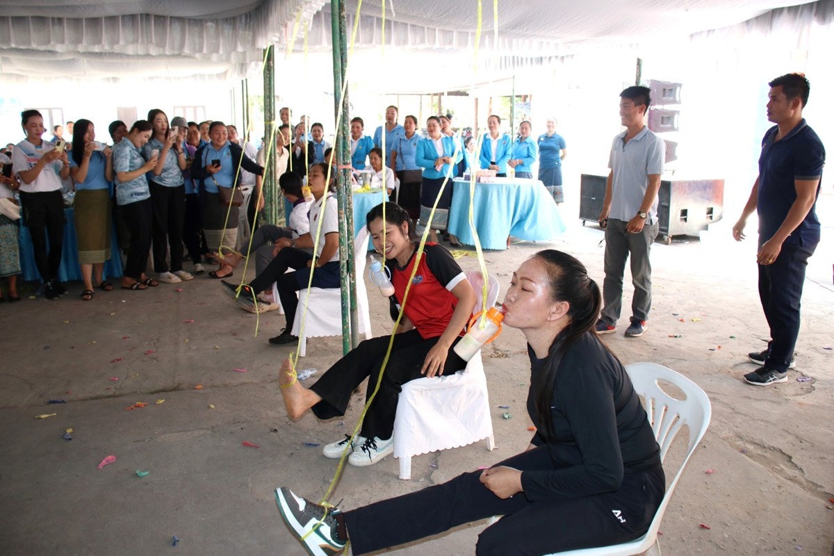 ເມືອງໄຊຍະບູລີ ປາຖະກະຖາວັນແມ່ຍິງສາກົນຄົບຮອບ 116ປີ. image 2 ເມອງໄຊຍະບລ ປາຖະກະຖາວນແມຍງສາກນຄບຮອບ 116ປ. - image 2