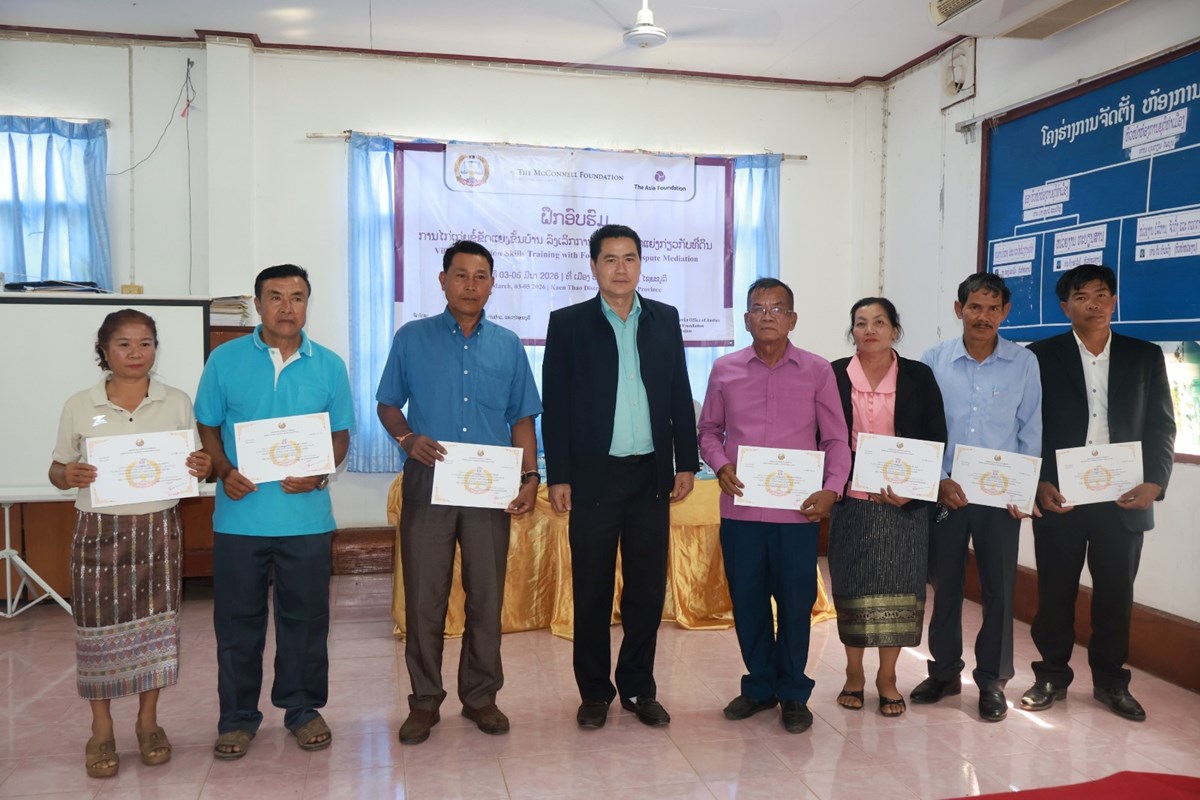 ຄະນະໜວຍໄກເກຍຂຂດແຍງ 7 ບານຂອງເມອງແກນທາວ ສາເລດການຝກອບຮມ - image 2