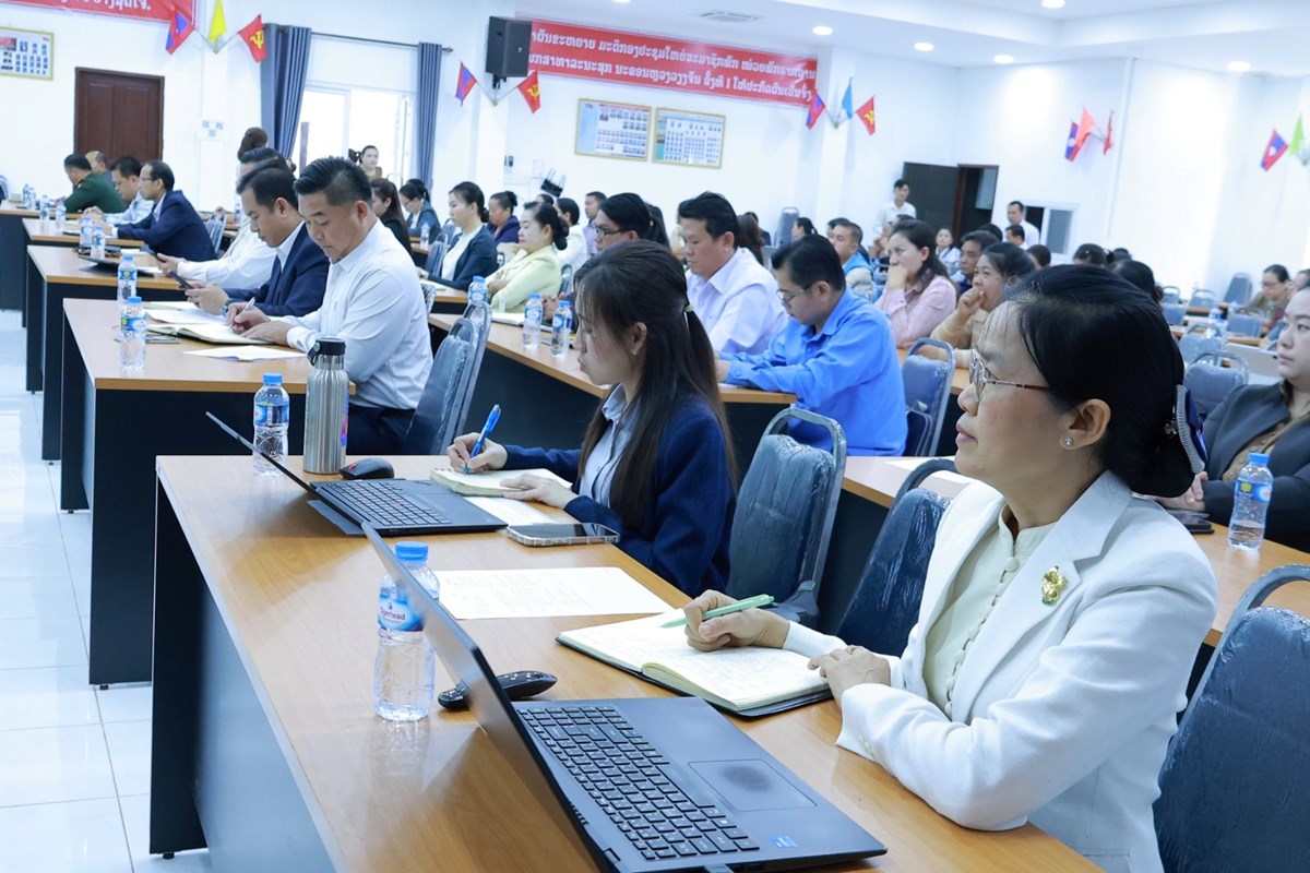 ສາທາ ນວ ຖອດຖອນບດຮຽນວຽກງານກນ ແລະ ຄວບຄມພະຍາດຕດຕ - image 2