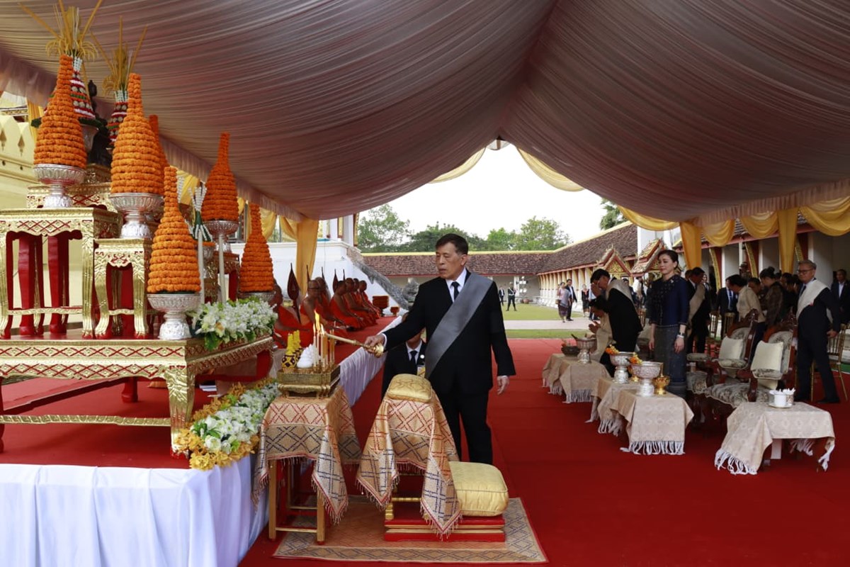 ເຈາຊວດ ແຫງ ຣາຊະອານາຈກໄທ ຢຽມຊມພພທະພນພະທາດຫວງວຽງຈນ - image 1