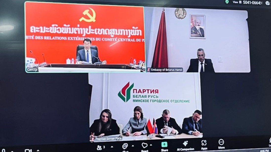 ຫວໜາ ຄຕພ ພບປະທາງໄກກບ ປະທານພກເບລາຢາຣດສ - image 1