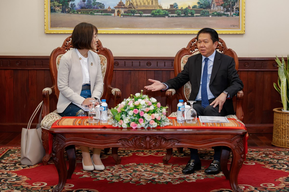 ທານຮອງລດຖະມນຕກະຊວງການຕາງປະເທດ ຕອນຮບການເຂາຢຽມຂານບ ຂອງຜອານວຍການອງການ ສປຊ - image 1