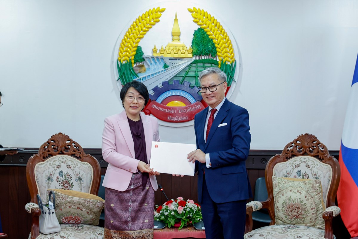 ທດ​ຈນເຂາ​ຊມເຊຍ ​ສະຫາຍ ທອງ​ສະ​ຫວນ ພມວຫານ - image 1