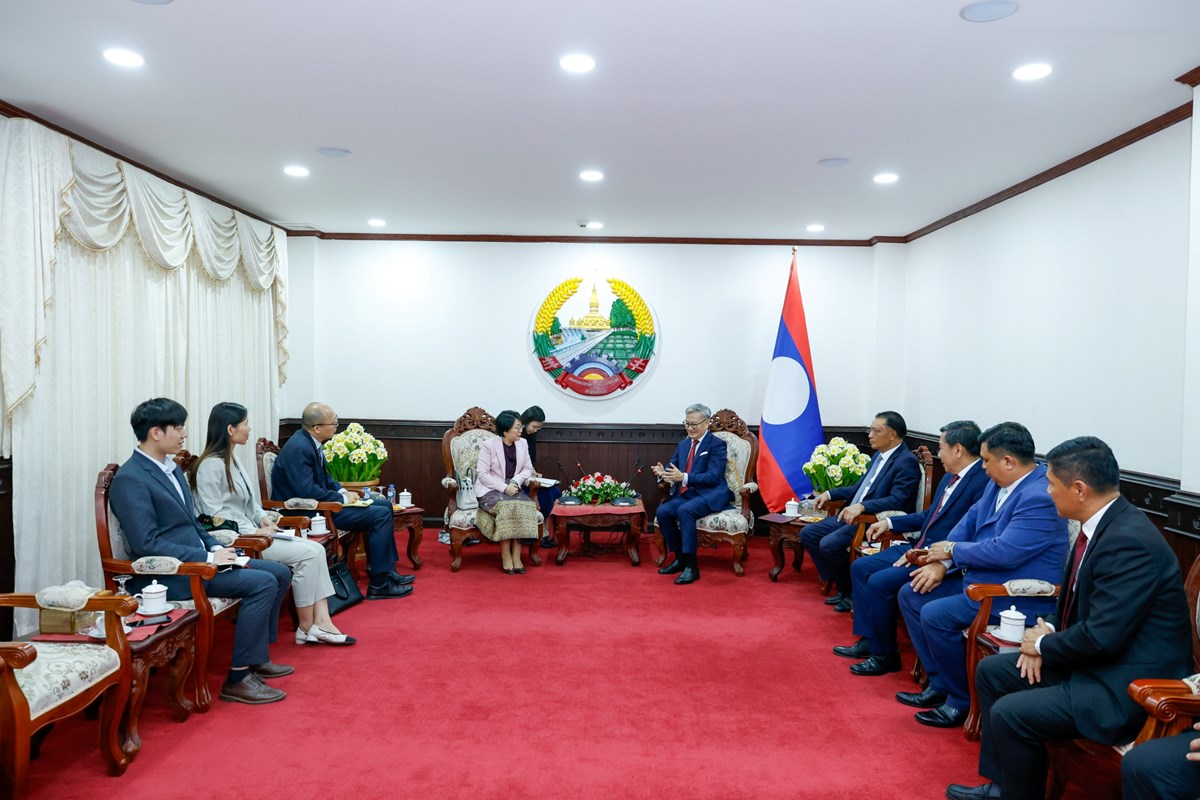 ທດ​ຈນເຂາ​ຊມເຊຍ ​ສະຫາຍ ທອງ​ສະ​ຫວນ ພມວຫານ - image 2