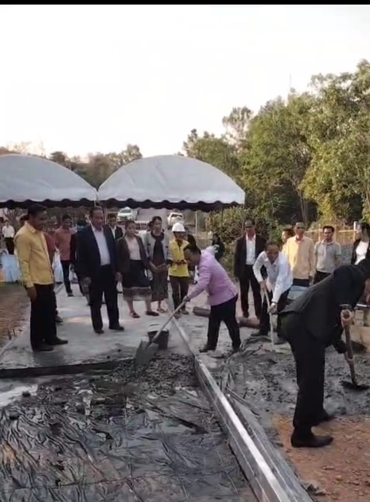 ເປດໂຄງການກສາງເສນທາງເບຕງ ອອມຂາງເທສະບານເມອງຕະໂອຍ 1,200 ແມດ - image 1