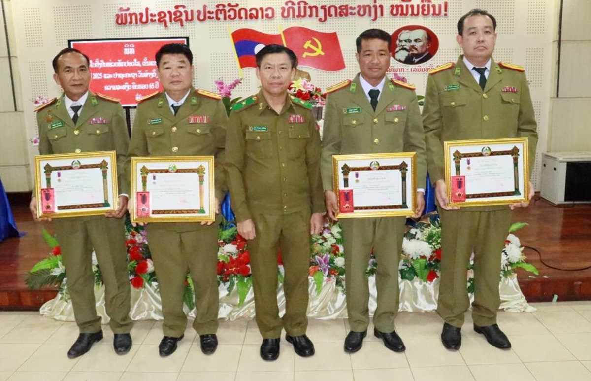 ກມ 512 ປາຖະກະຖາວນສາງຕງກຳລງ ປກສ ຄບຮອບ 65 ປ - image 1