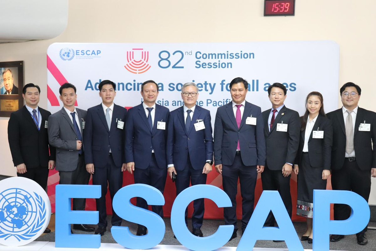 ກອງປະຊມຄະ​ນະ​ກຳ​ມາ​ທ​ການ​ເສດ​ຖະ​ກດ-ສງ​ຄມປະ​ຈຳ​ພາ​ກ​ພນ​ອາ​ຊ-ປາ​ຊ​ຟກສະໄໝທ 82 - image 3