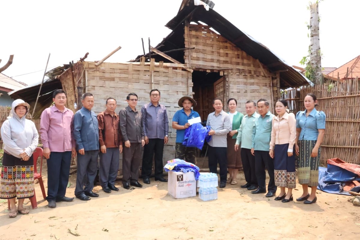 ການນາແຂວງໄຊສມບນ ລງຕດຕາມ ຜນກະທບຈາກໄພພບດ ພະຍລະດຮອນ ຢເມອງລອງຊານ - image 1