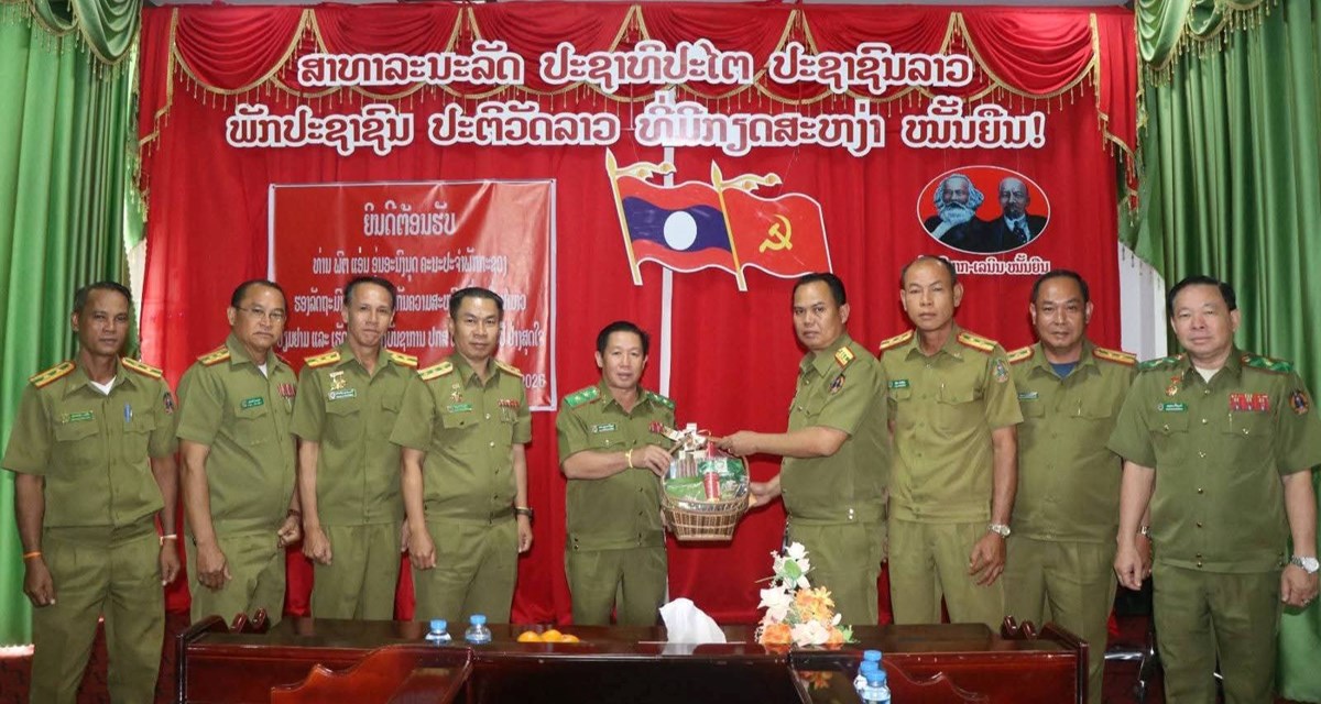 ຮອງລດຖະມນຕກະຊວງ ປກສ ຢຽມຢາມໂອລມຄະນະນຳ ປກສ ແຂວງອດຕະປ - image 2