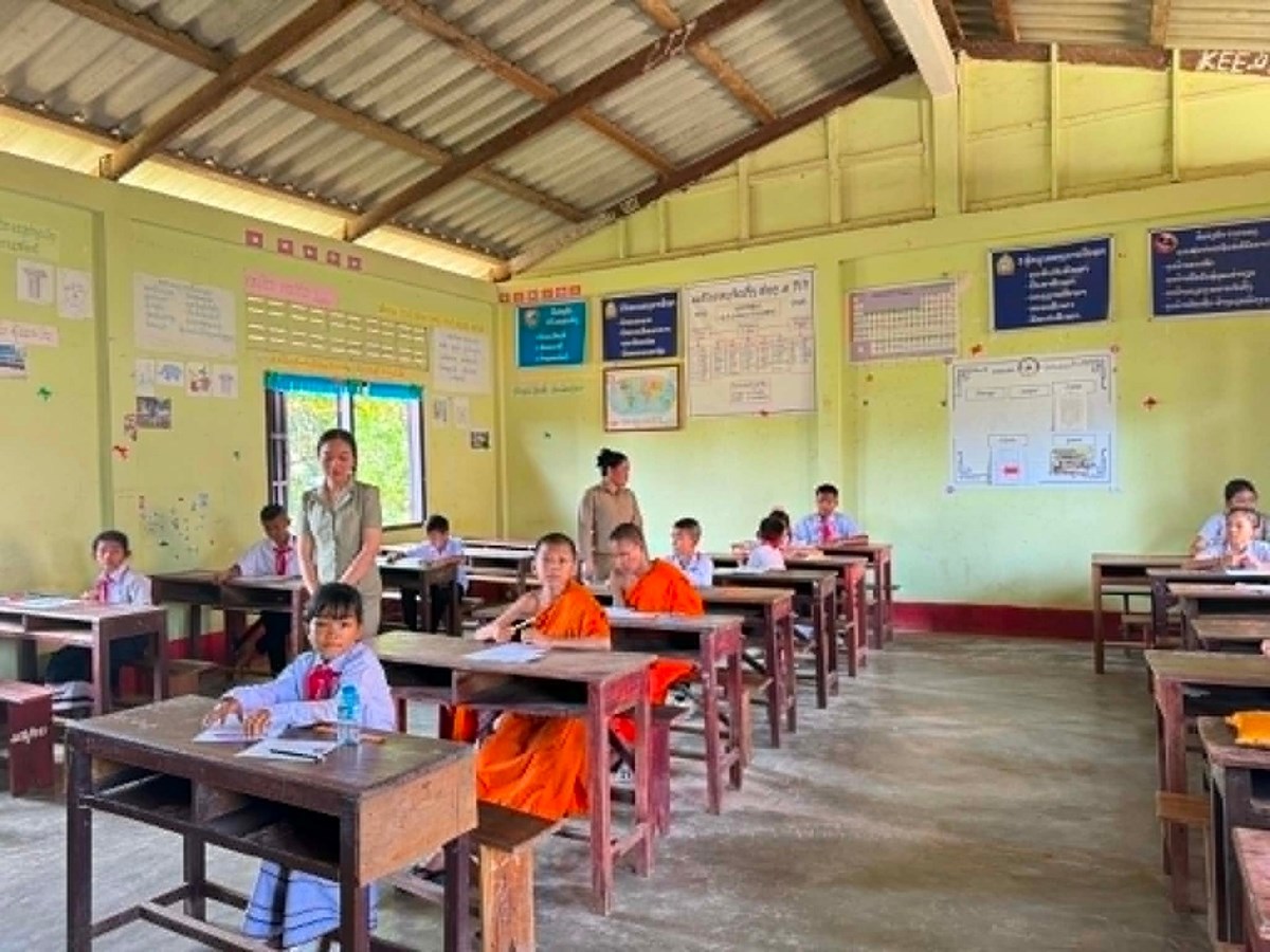 ທົ່ວເມືອງອຸທຸມພອນ ມີນັກສອບເສັງຈົບຊັ້ນ ປ5 1 ພັນກວ່າຄົນ image 1 ທວເມອງອທມພອນ ມນກສອບເສງຈບຊນ ປ5 1 ພນກວາຄນ - image 1