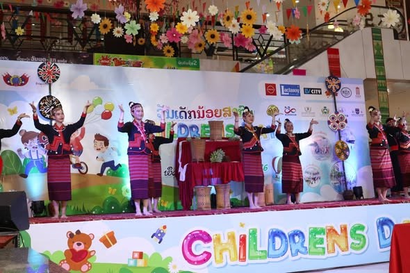 ຈຳປາສັກ ແຂ່ງຂັນສິລະປະ-ວັນນະຄະດີນັກຮຽນທົ່ວແຂວງ image 1 ຈຳປາສກ ແຂງຂນສລະປະ-ວນນະຄະດນກຮຽນທວແຂວງ - image 1