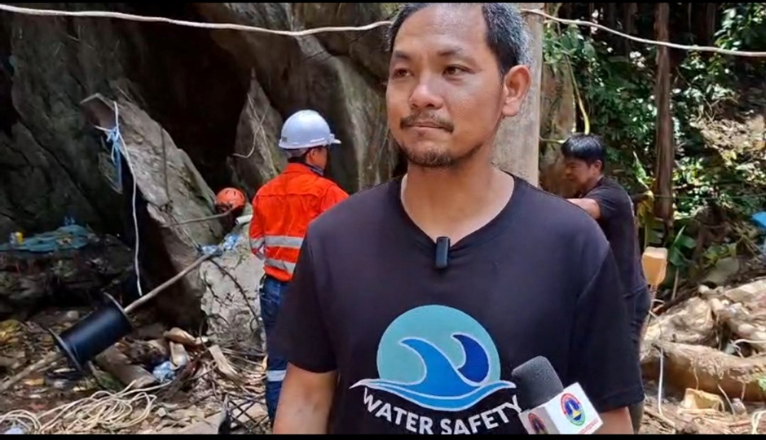 ປດຈບນ ເຈາໜາທກຽວຂອງທງພາຍໃນ ແລະ ຕາງປະເທດ ໄດສບຕຄນຫາດຳເນນການຄນຫາຜປະສບໄພຕດທຍງຕດຄາງຢໃນຖາບານພນໄຊ - image 1