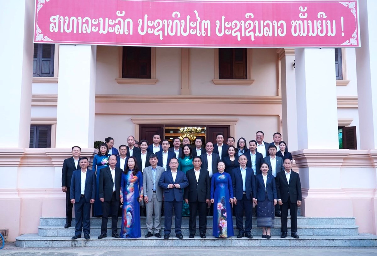 ຫວງພະບາງ-ແຂວງກວາງນງ ສບ​ຕ​ຮດ​ແໜນ​ການຮວມມ - image 1