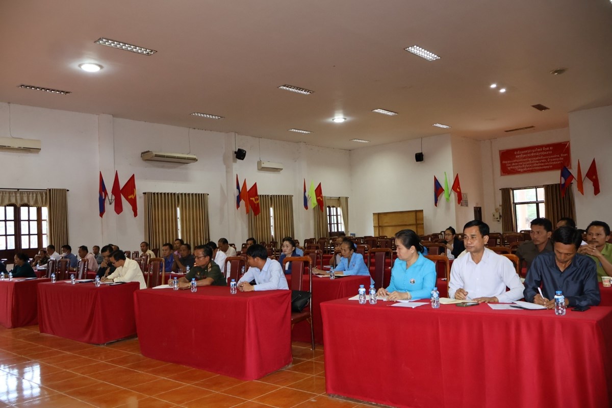 ຮອງເລຂາພັກແຂວງ ຊຸກຍູ້ການຜັນຂະຫຍາຍມະຕິກອງປະຊຸມໃຫຍ່ຂອງພັກ ຢູ່ເມືອງຕຸ້ມລານ image 1 ຮອງເລຂາພກແຂວງ ຊກຍການຜນຂະຫຍາຍມະຕກອງປະຊມໃຫຍຂອງພກ ຢເມອງຕມລານ - image 1