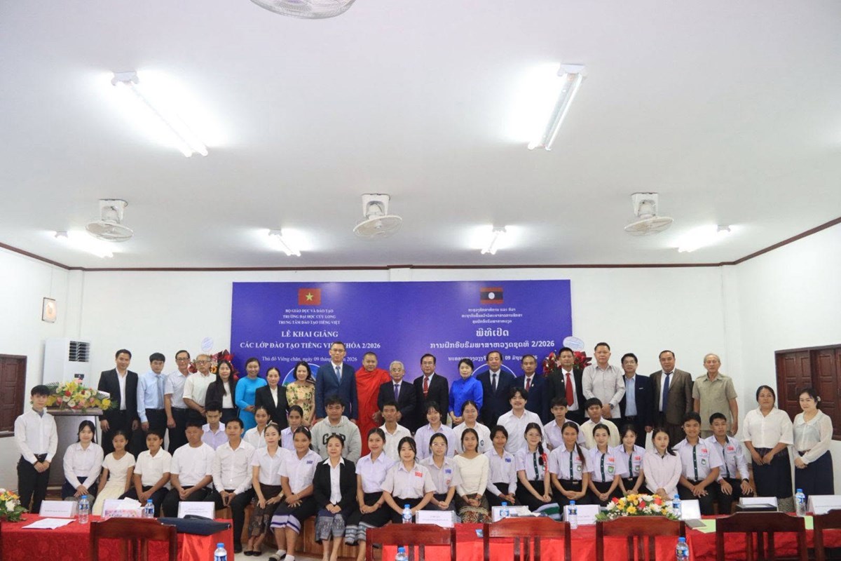 ສະຖາບນຄນຄວາວທະຍາສາດການສກສາ ເປດການຝກອບຮມພາສາຫວຽດ ຊດທ 2 - image 1