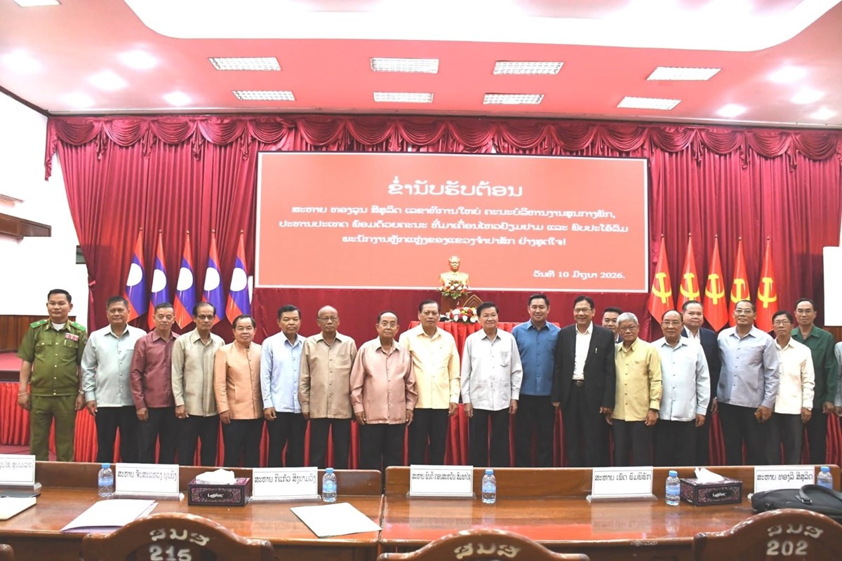 ເລຂາທິການໃຫຍ່ ພົບປະໂອ້ລົມພະນັກງານຫຼັກແຫຼ່ງ ແຂວງຈໍາປາສັກ image 3 ເລຂາທການໃຫຍ ພບປະໂອລມພະນກງານຫກແຫງ ແຂວງຈາປາສກ - image 3