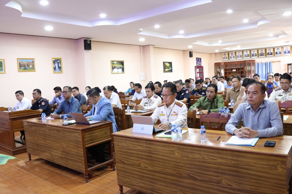 ພະແນກການເງິນ ແຂວງຄຳມ່ວນ ເຜີຍແຜ່ ແລະ ຜັນຂະຫຍາຍບັນດານິຕິກຳ ວ່າດ້ວຍວຽກງານແຮ່ທາດ image 1 ພະແນກການເງນ ແຂວງຄຳມວນ ເຜຍແຜ ແລະ ຜນຂະຫຍາຍບນດານຕກຳ ວາດວຍວຽກງານແຮທາດ - image 1