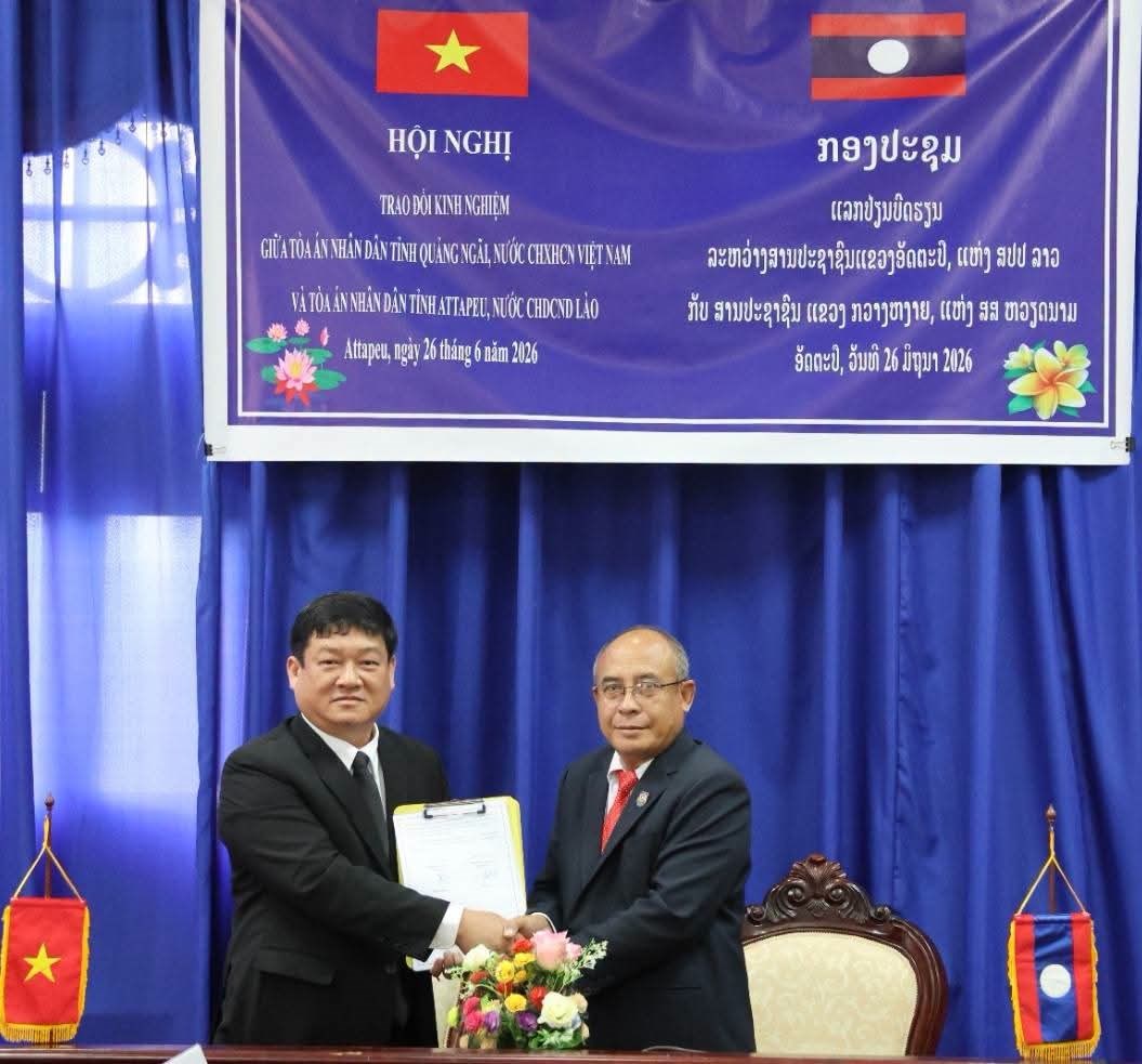 ສານປະຊາຊນ ອດຕະປ​-​ກວາງຫງາຍ ເພມທະວການຮວມມ ປອງກນ-ຕານອາຊະຍາກຳຂາມຊາຍແດນ - image 2