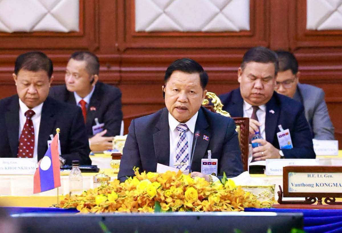 ກອງປະຊຸມລັດຖະມົນຕີ ຄັ້ງທີ 2 ລະຫວ່າງ ກະຊວງພາຍໃນກໍາປູເຈຍ, ກະຊວງ ປກສ ລາວ ແລະ ກະຊວງ ປກສ ຫວຽດນາມ image 1 ກອງປະຊມລດຖະມນຕ ຄງທ 2 ລະຫວາງ ກະຊວງພາຍໃນກາປເຈຍ, ກະຊວງ ປກສ ລາວ ແລະ ກະຊວງ ປກສ ຫວຽດນາມ - image 1